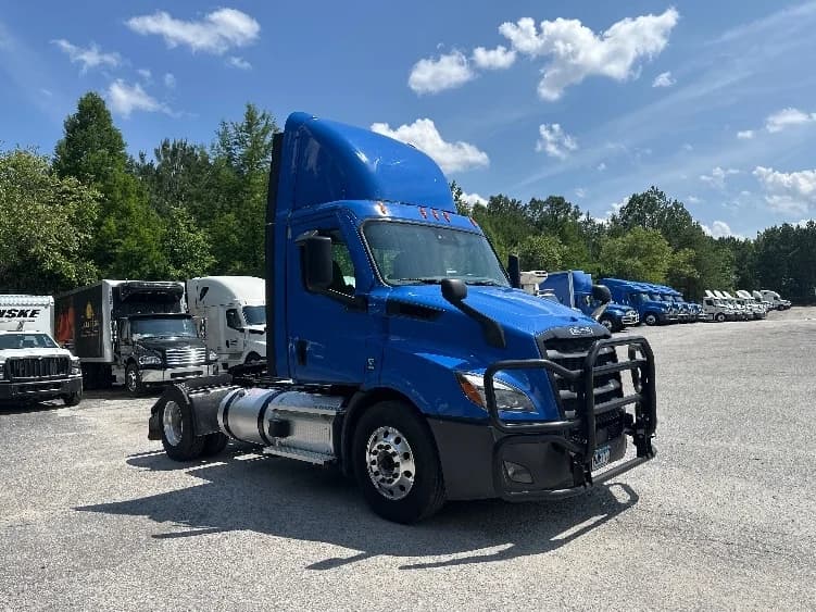 2022 Freightliner Cascadia