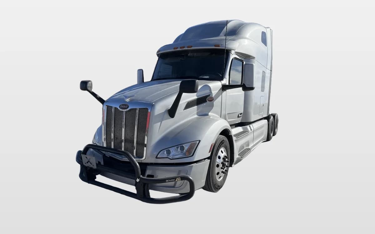 2023 Peterbilt 579