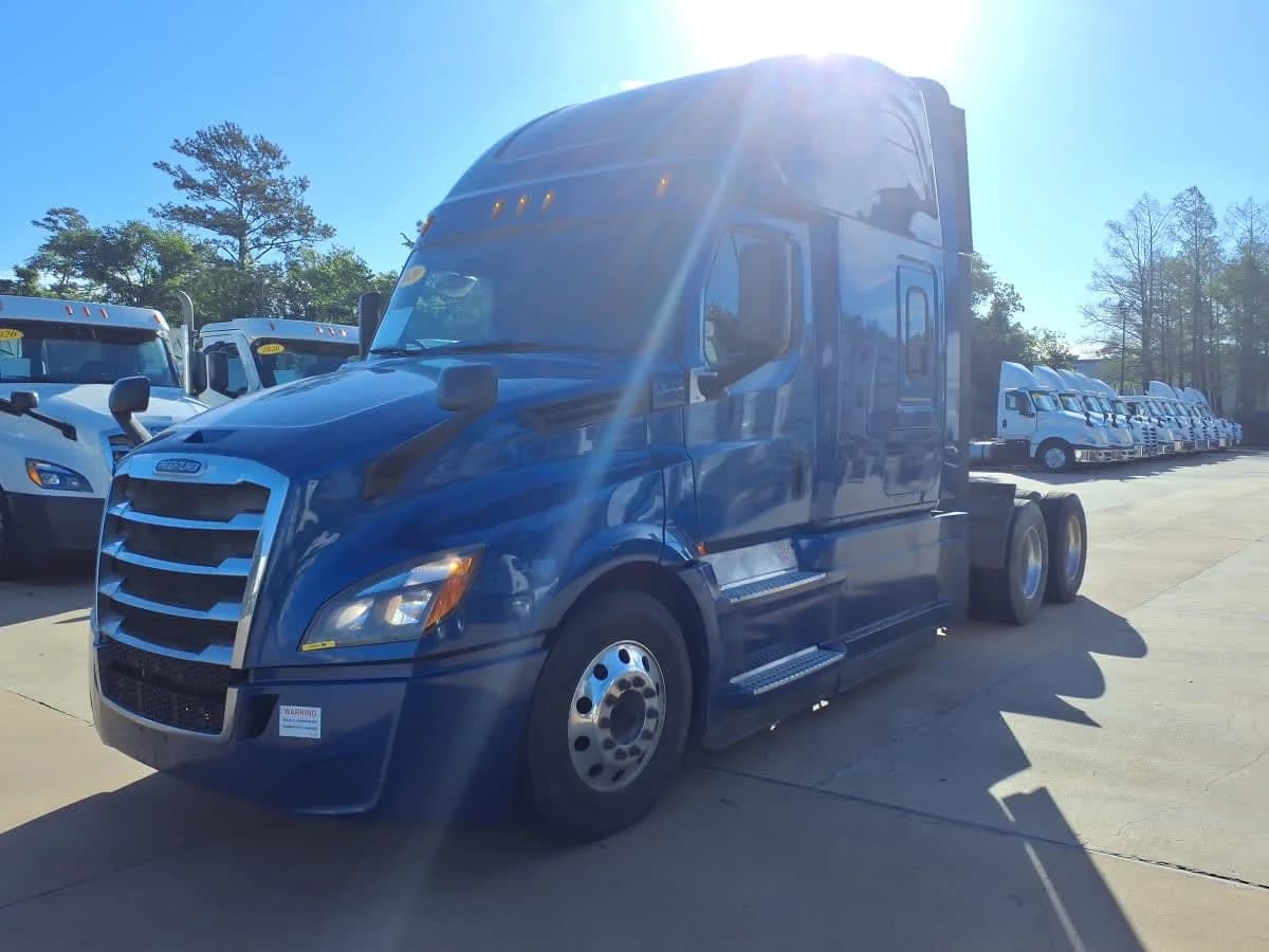2020 Freightliner Cascadia