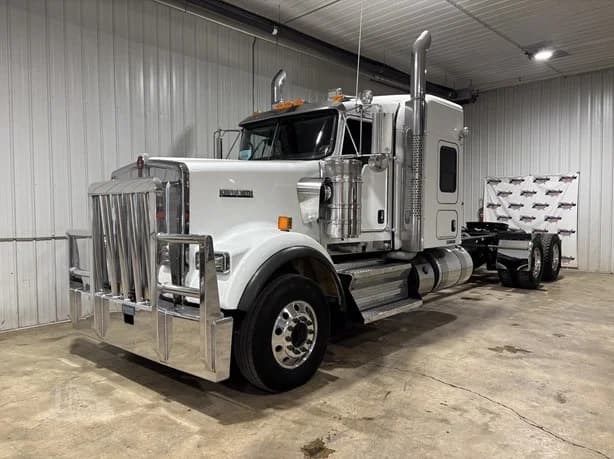 2015 Kenworth W900