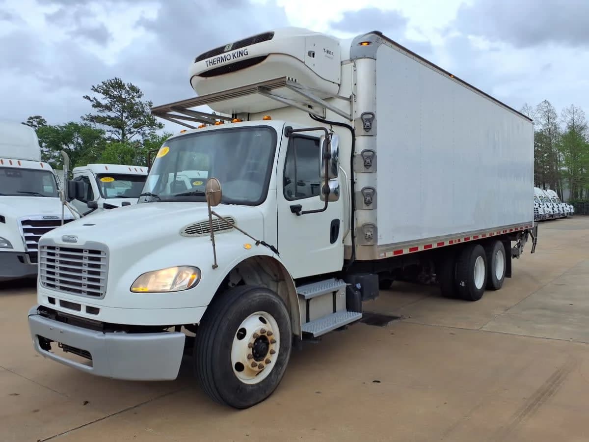 2019 Freightliner M2 106