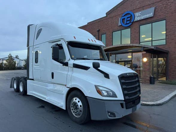 2022 Freightliner Cascadia