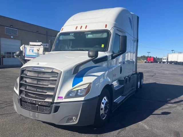 2022 Freightliner Cascadia