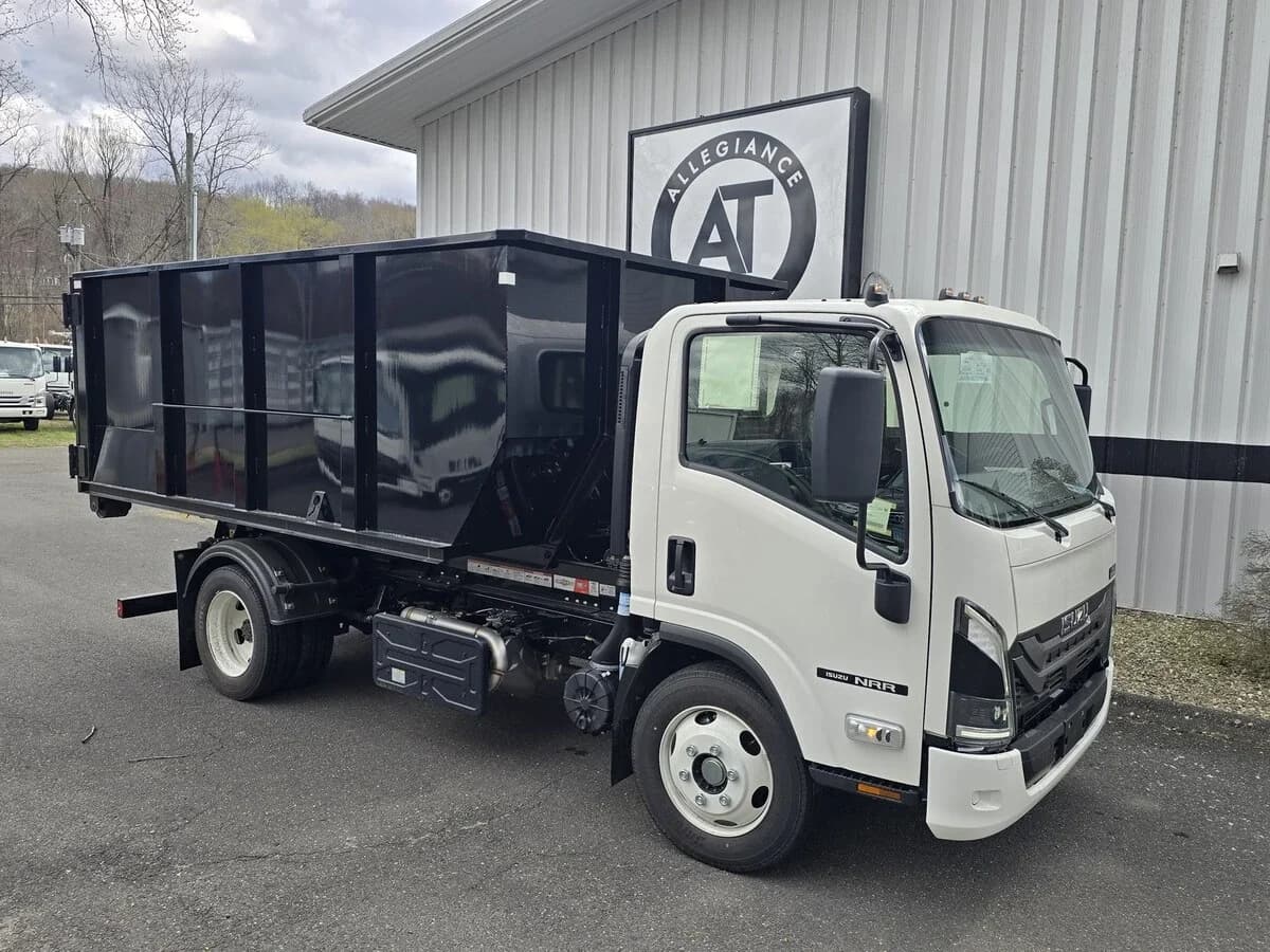2026 Isuzu NRR