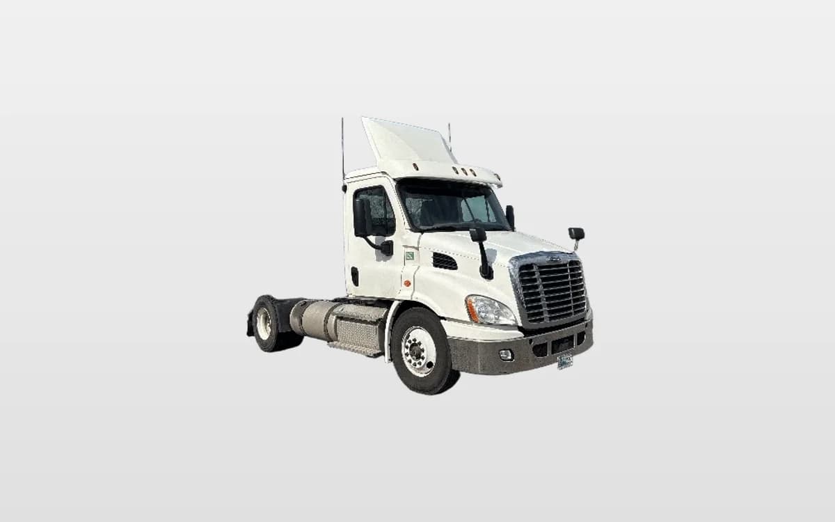 2020 Freightliner Cascadia in Middlefield, OH