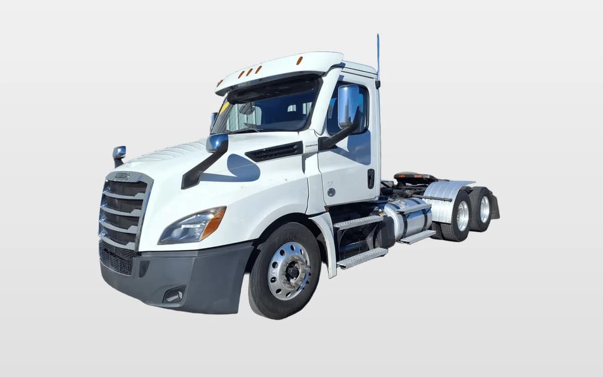 2021 Freightliner Cascadia in Knoxville, TN