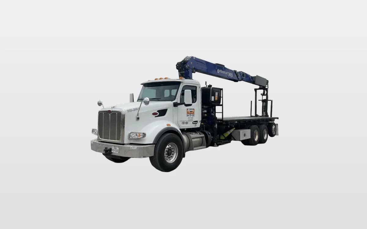 2025 Peterbilt 567
