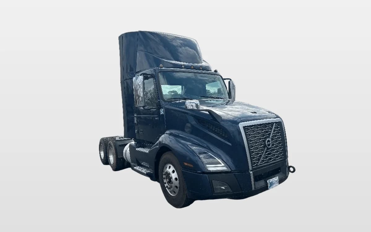 2021 Volvo VNL 300 in Hot Springs, AR