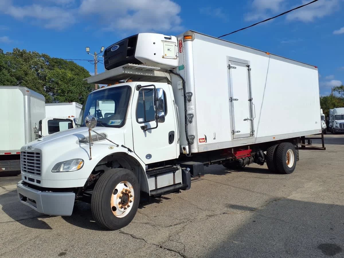 2016 Freightliner M2 106