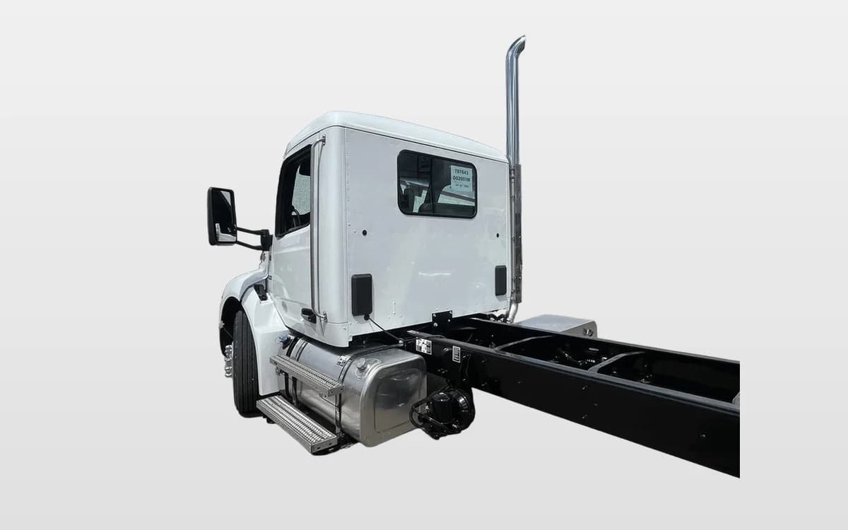 2026 Peterbilt 536