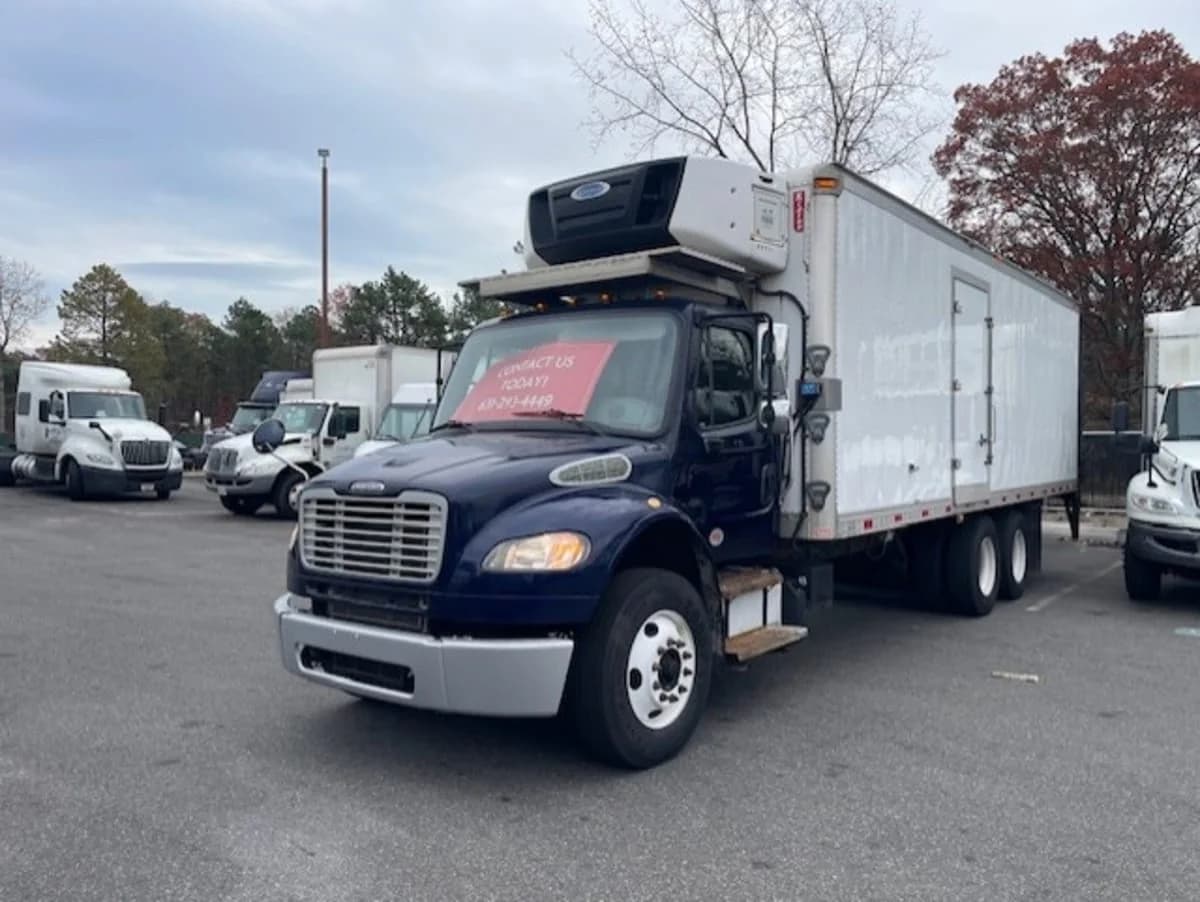 2018 Freightliner M2 106