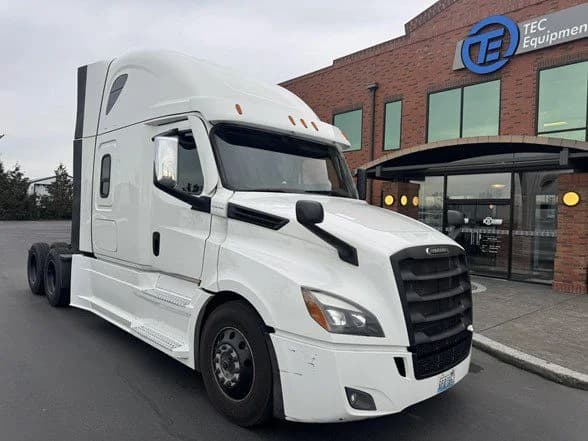 2022 Freightliner Cascadia