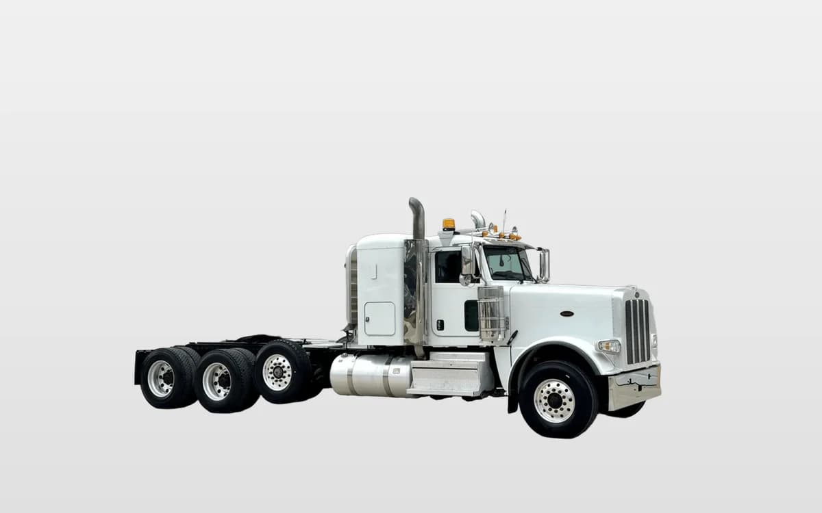 2021 Peterbilt 389