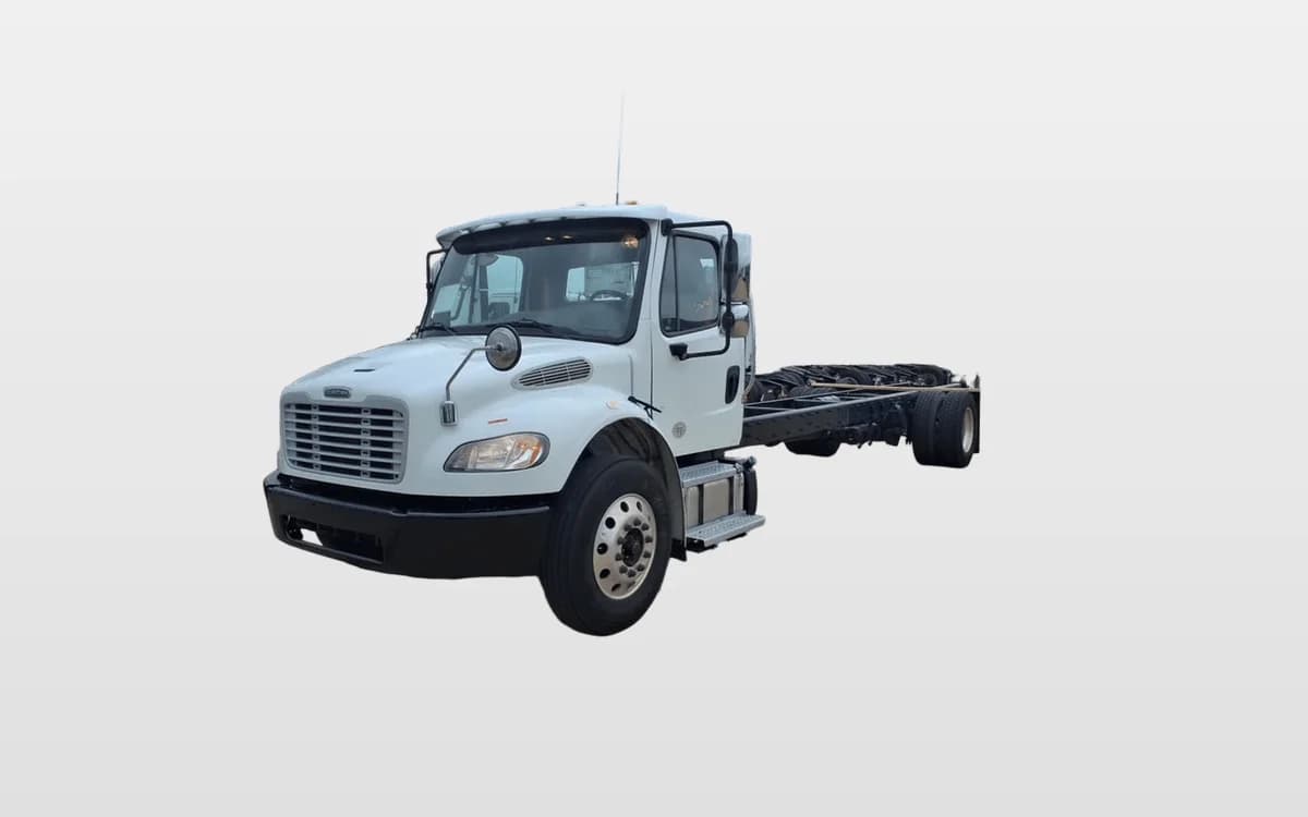2021 Freightliner M2 106 in Dallas, TX