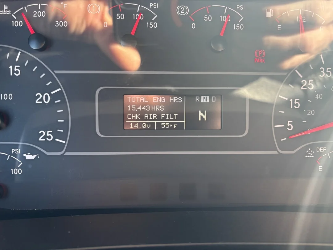 2022 International LT