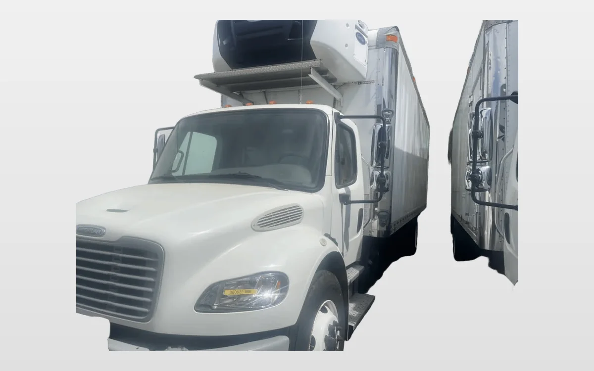 2019 Freightliner M2 106