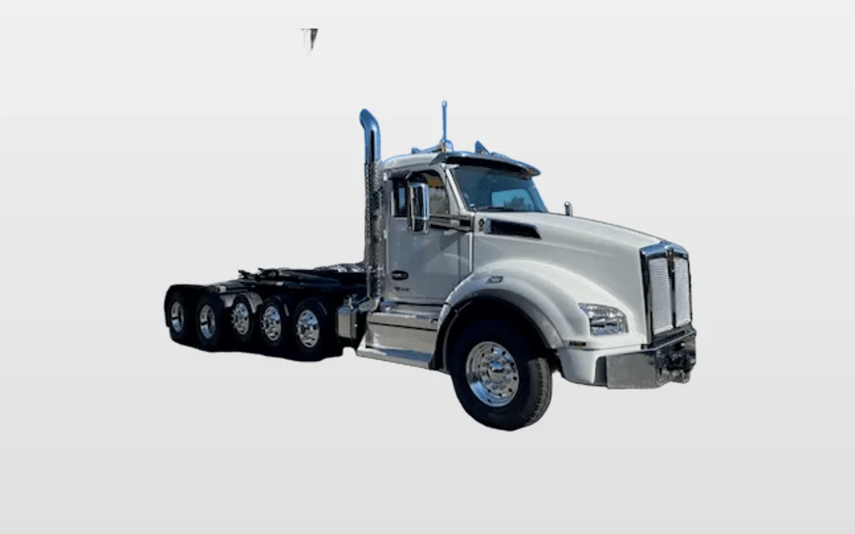 2025 Kenworth T880