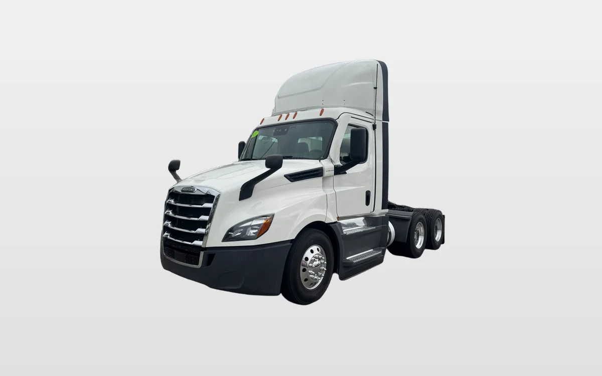 2021 FREIGHTLINER CASCADIA 126DC
