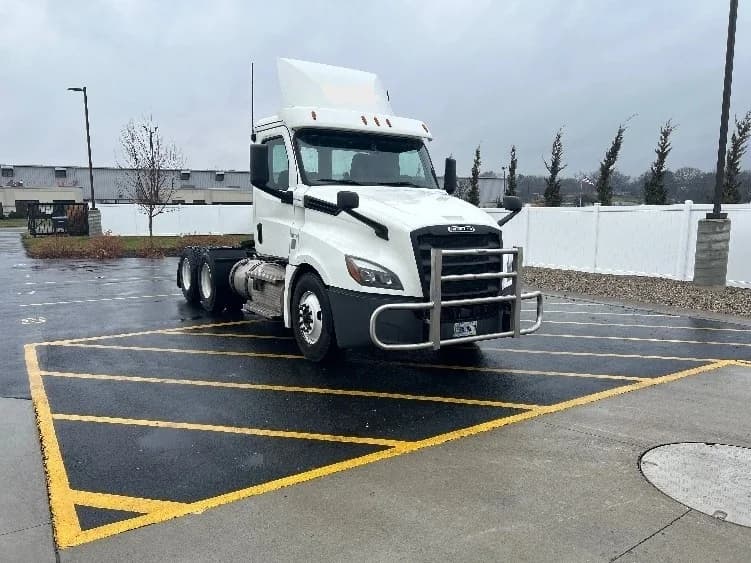 2020 Freightliner Cascadia