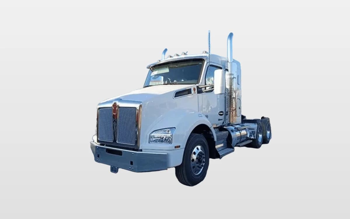 2025 Kenworth T880