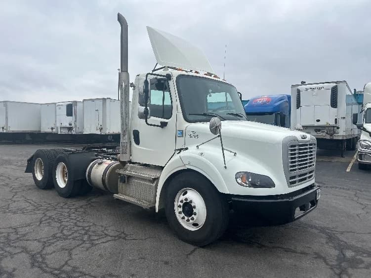 2020 Freightliner M2 112