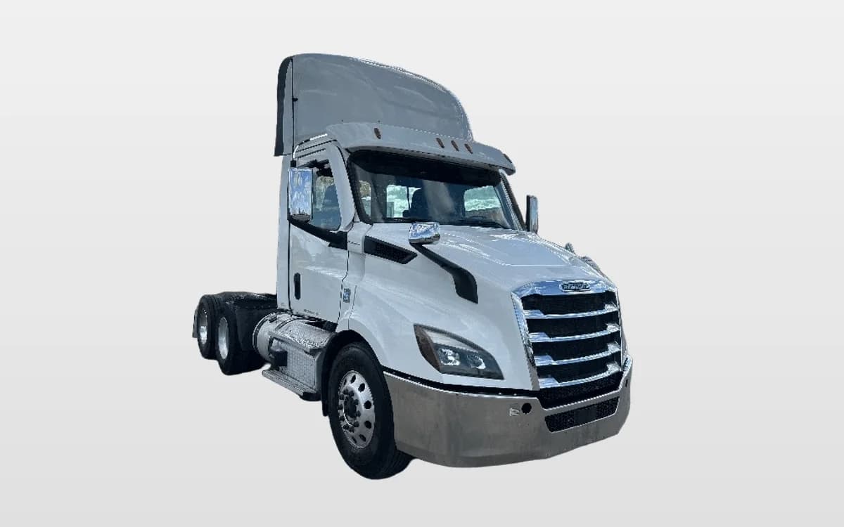2021 Freightliner Cascadia in Arlington, TX