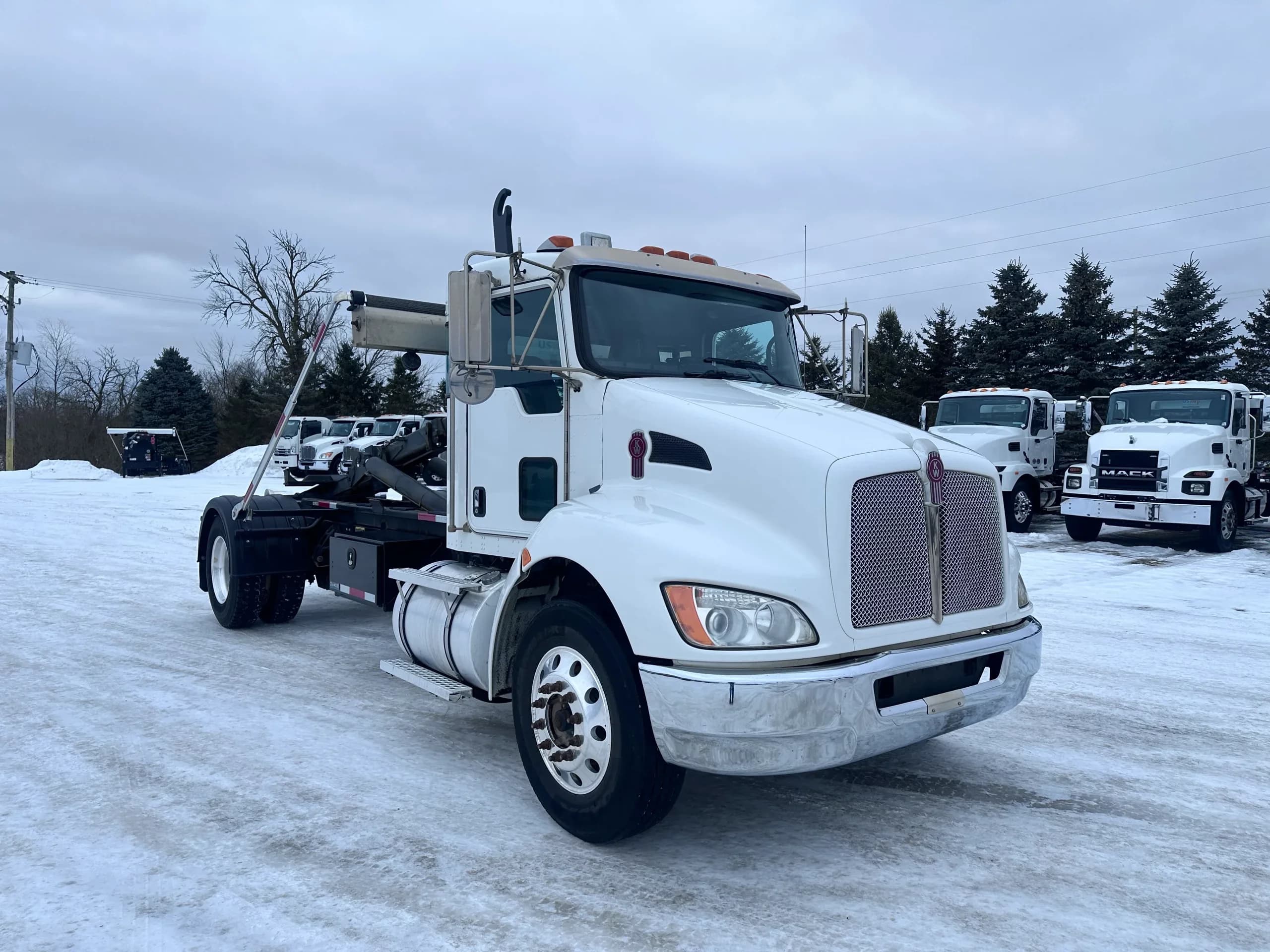 2020 Kenworth T270