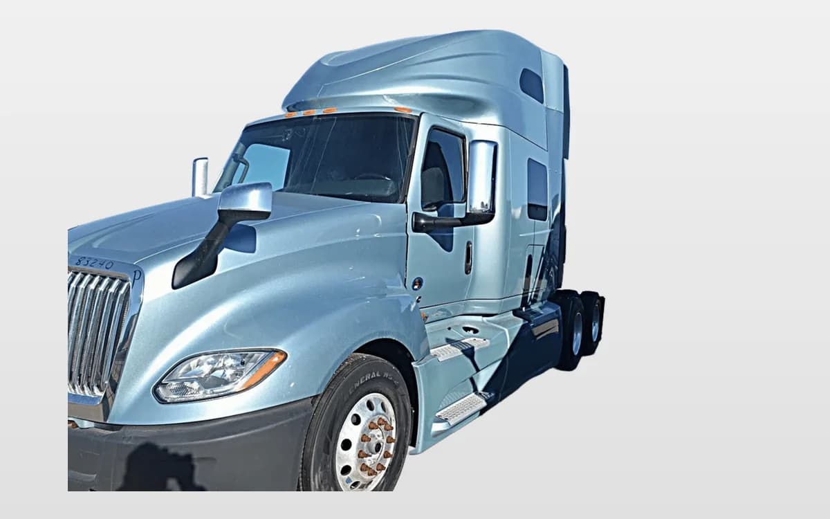 2022 International LT