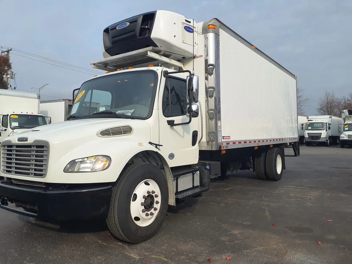 2019 Freightliner M2 106