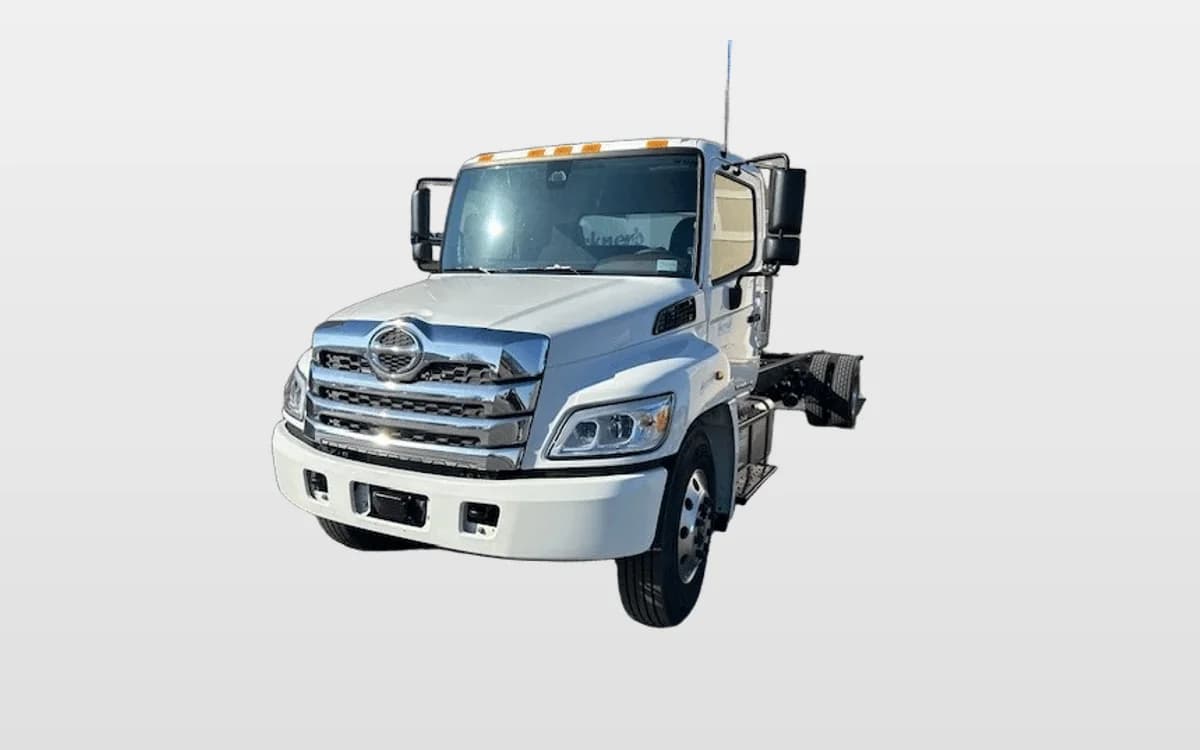 2025 Hino L6