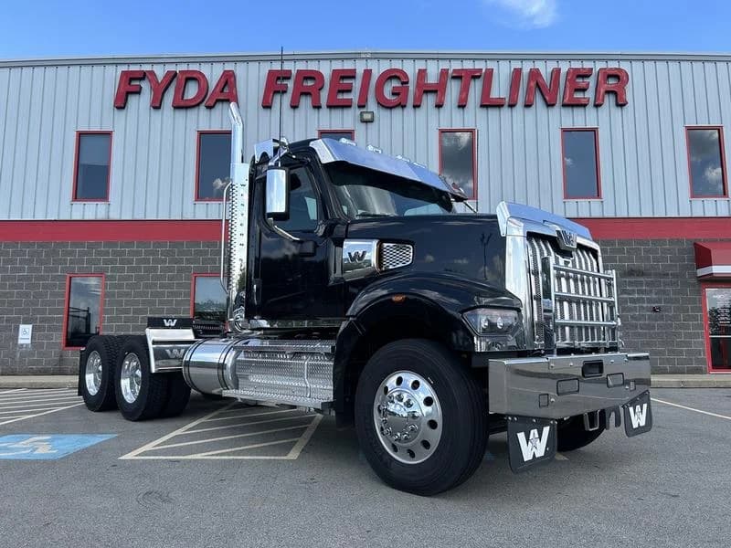 2025 Western Star 49X