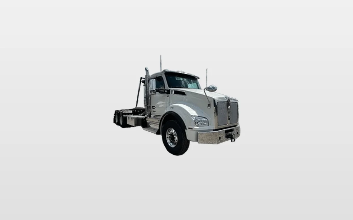 2026 Kenworth T880