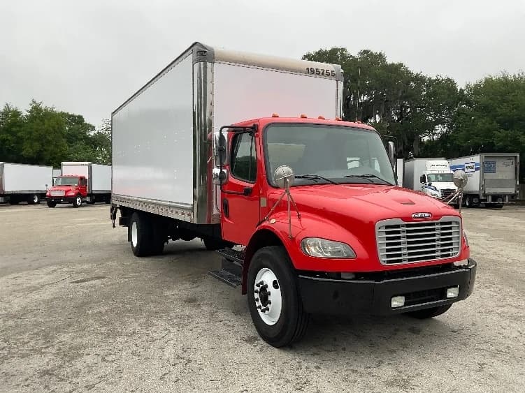 2018 Freightliner M2 106