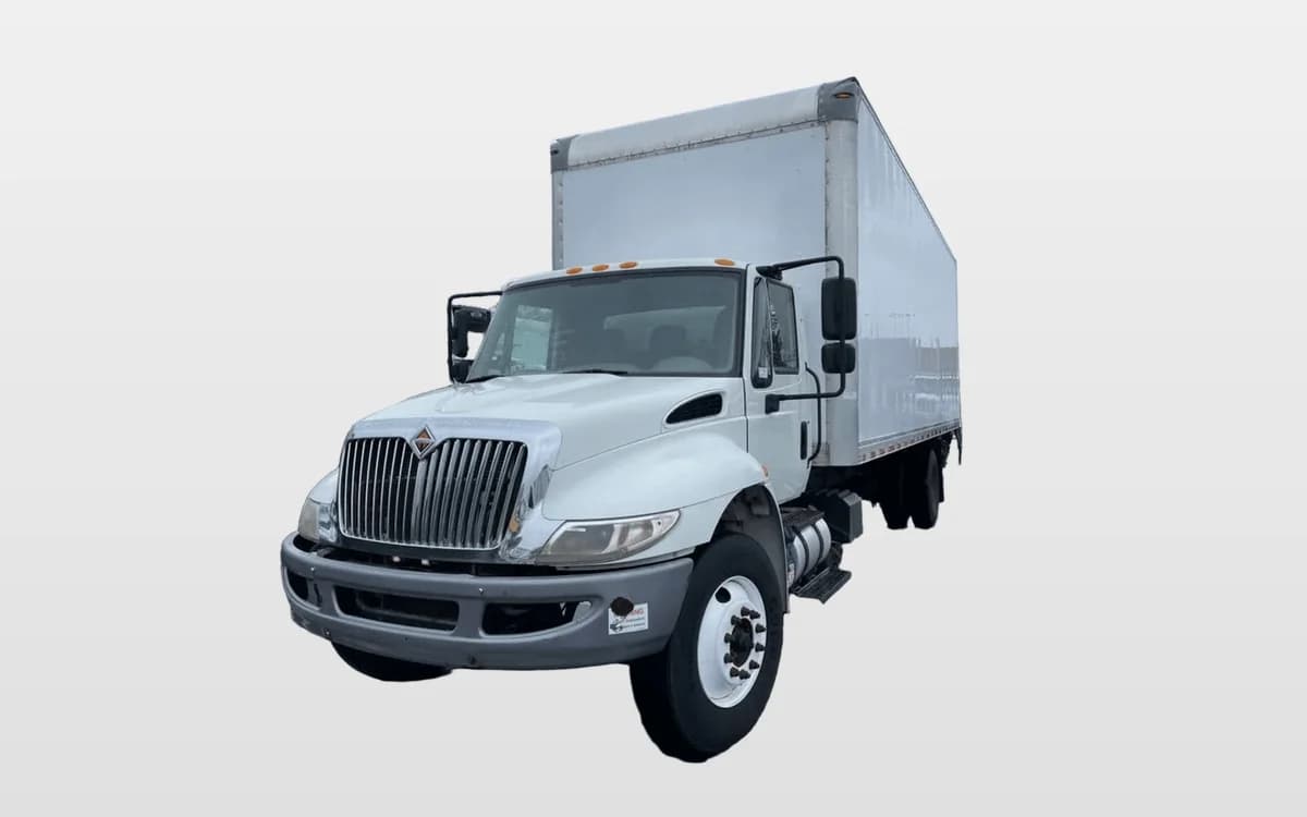 2017 International 4300 in Norwood, MA
