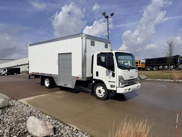 2026 Isuzu NPR