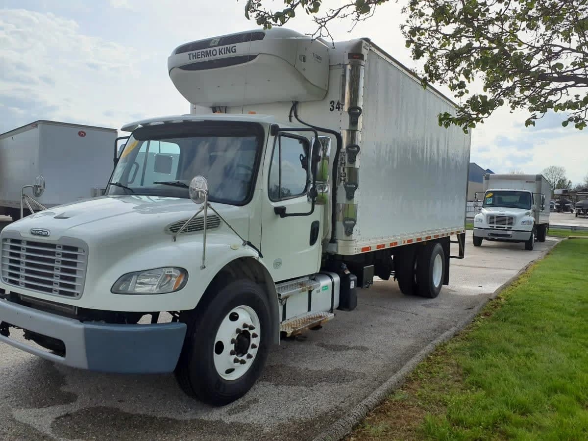 2019 Freightliner M2 106