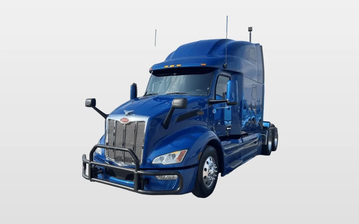 2023 PETERBILT 579