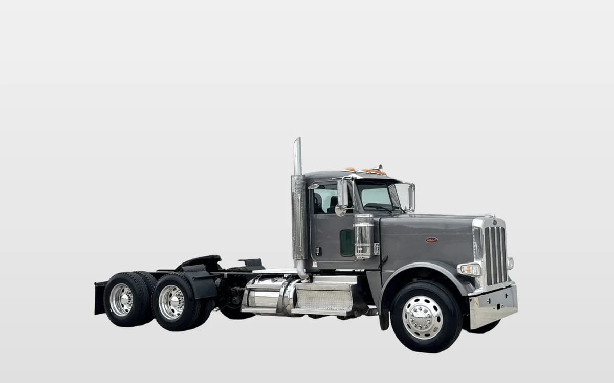 2022 Peterbilt 389