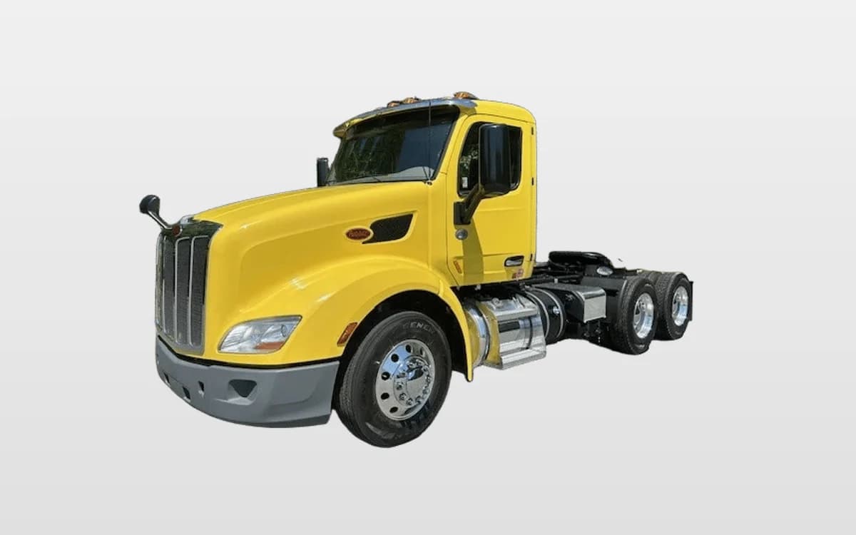 2021 PETERBILT 579