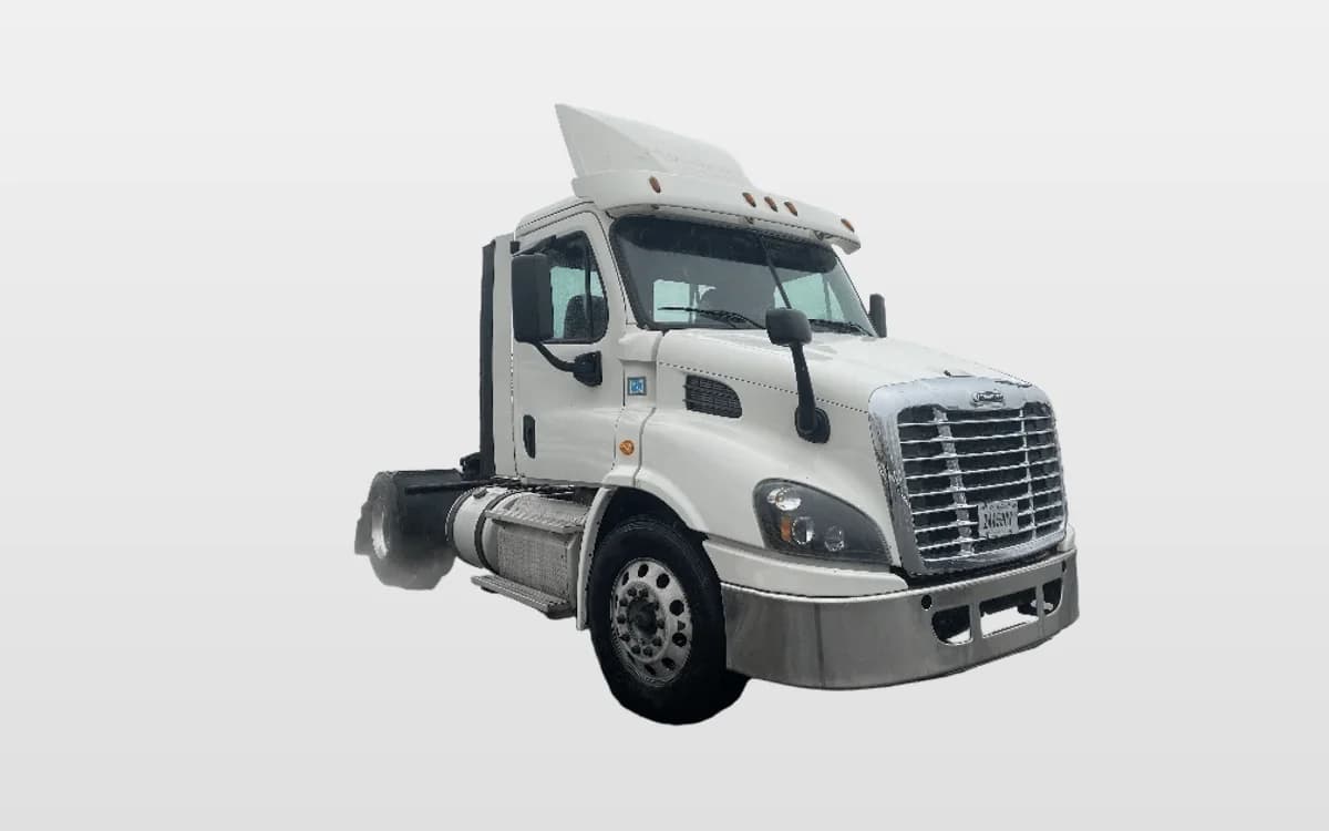 2017 Freightliner Cascadia in Albany, NY