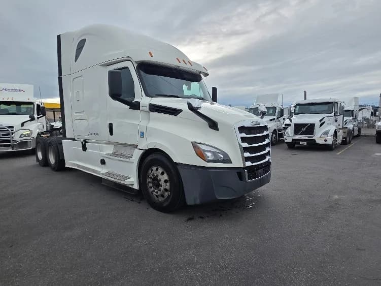2020 Freightliner Cascadia