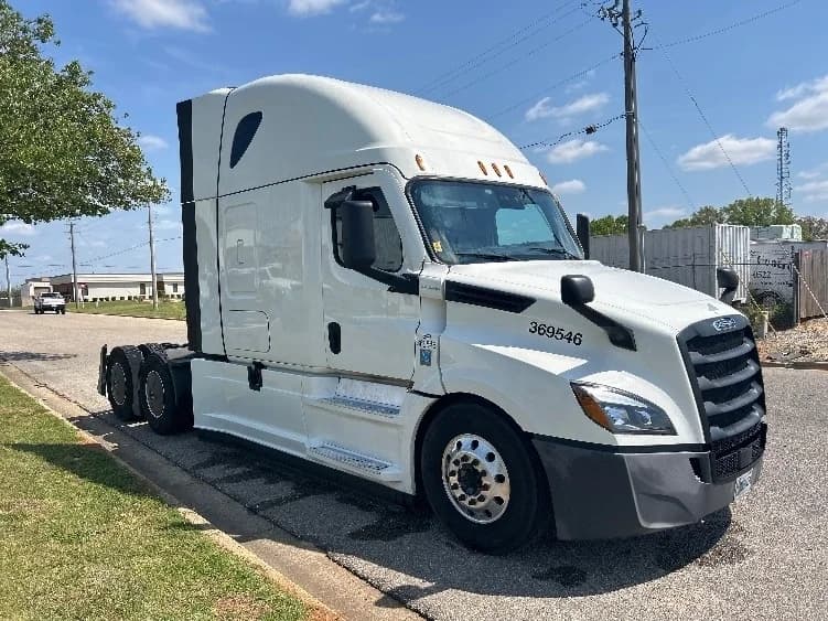 2020 Freightliner Cascadia