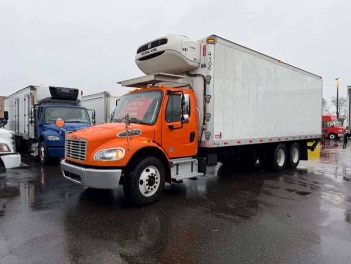2020 Freightliner M2 106