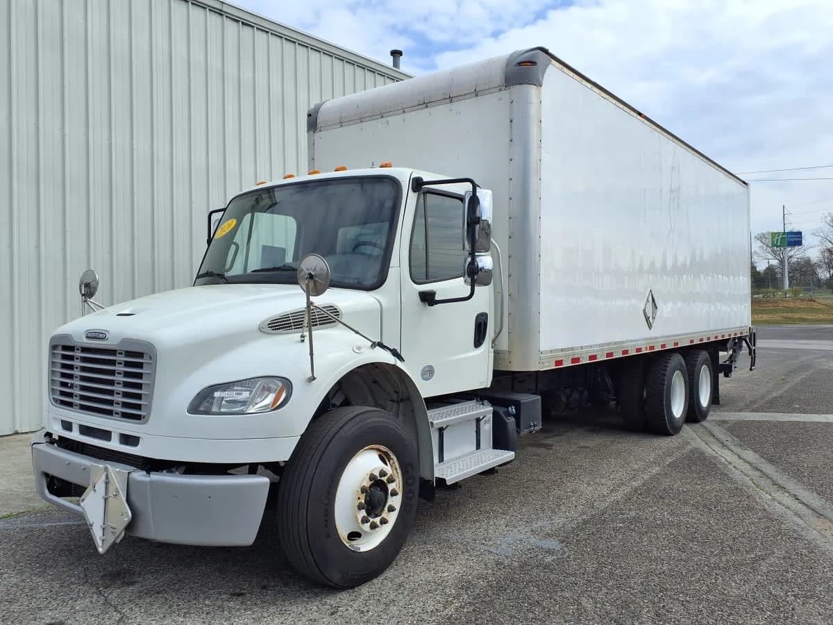 2020 Freightliner M2 106