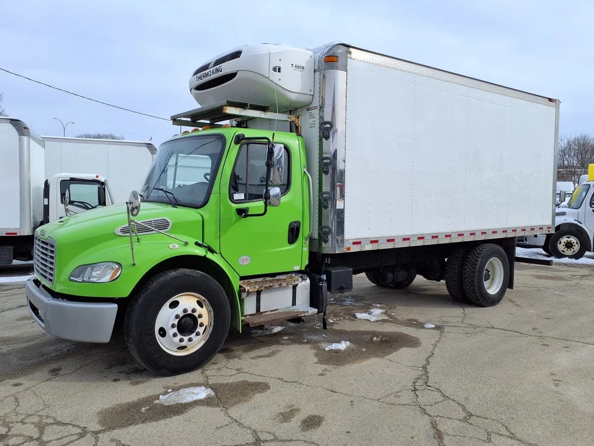 2019 Freightliner M2 106