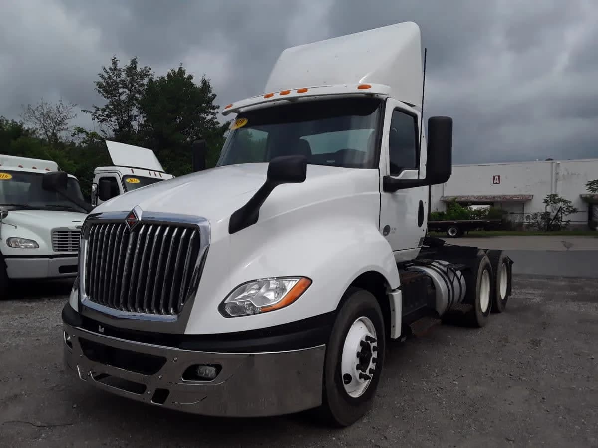 2019 International LT