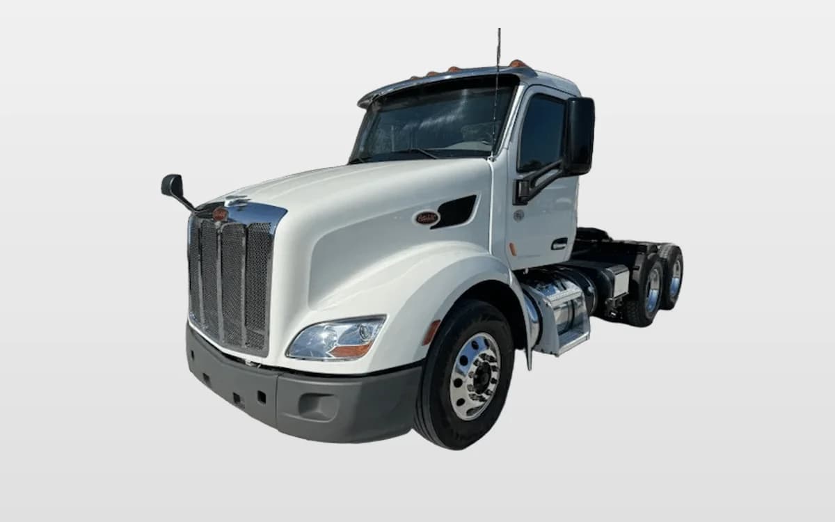 2021 PETERBILT 579