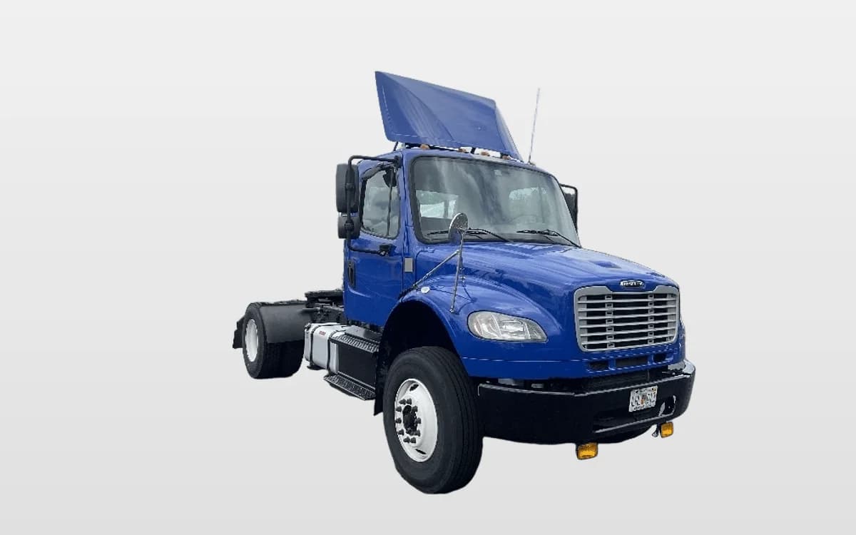 2020 Freightliner M2 106 in Tampa, FL