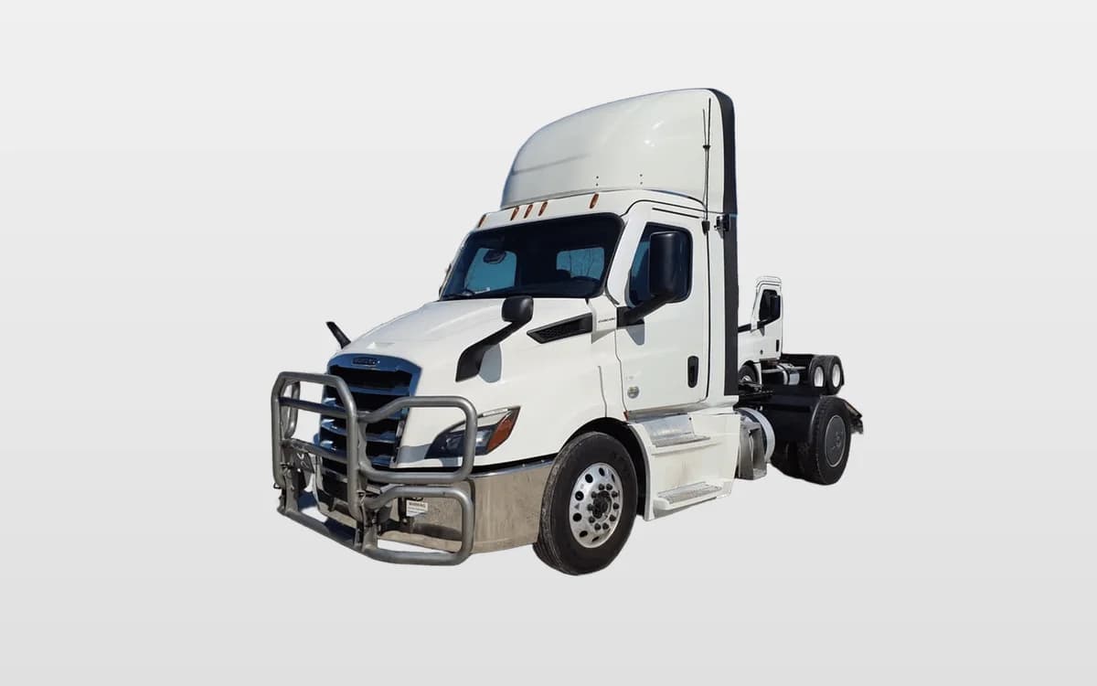 2020 Freightliner Cascadia in Indianapolis, IN