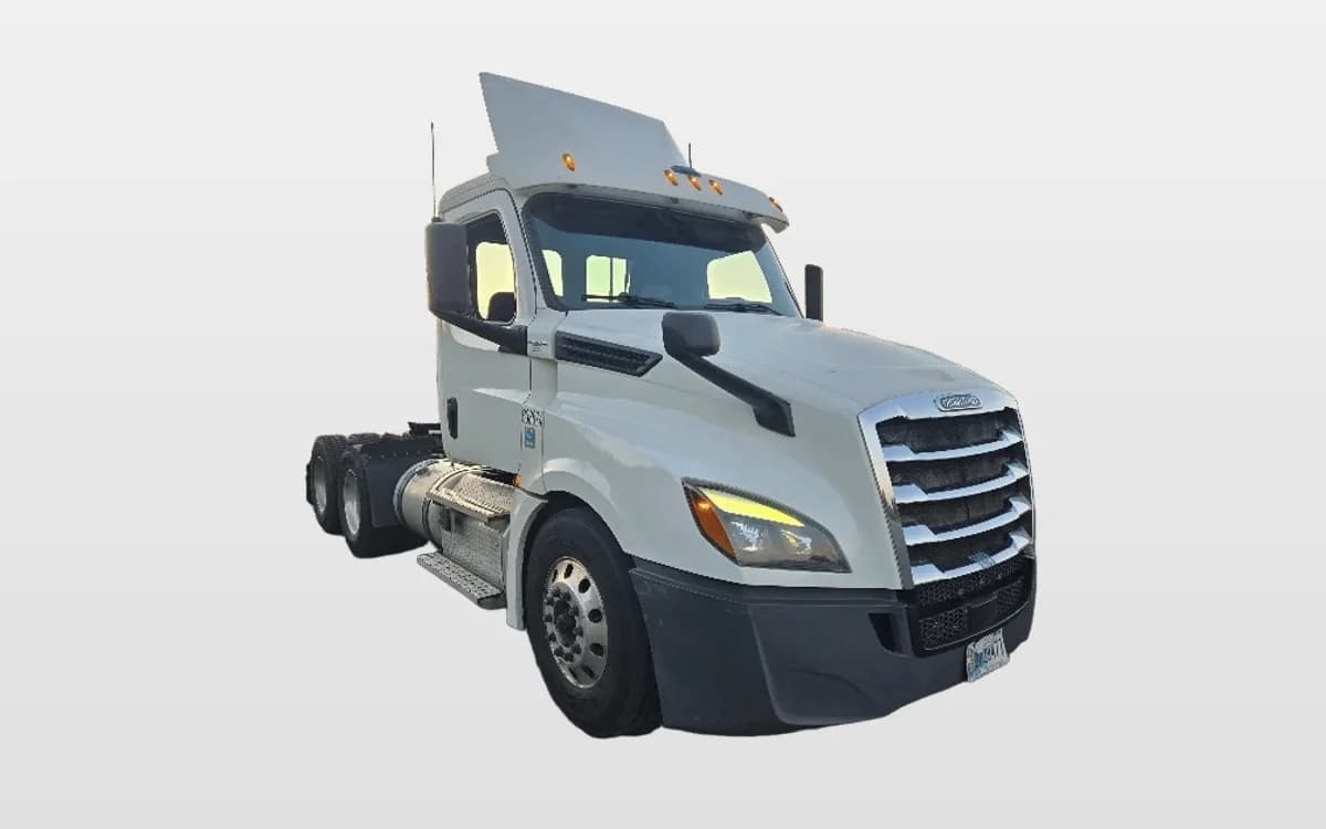 2020 Freightliner Cascadia in White Deer, PA
